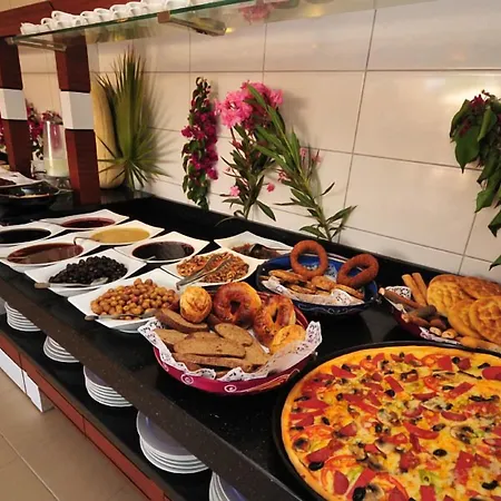 ホテル Mervehan 3*