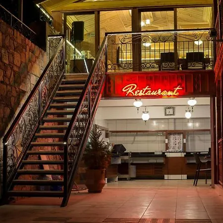 Mervehan Отель 3*